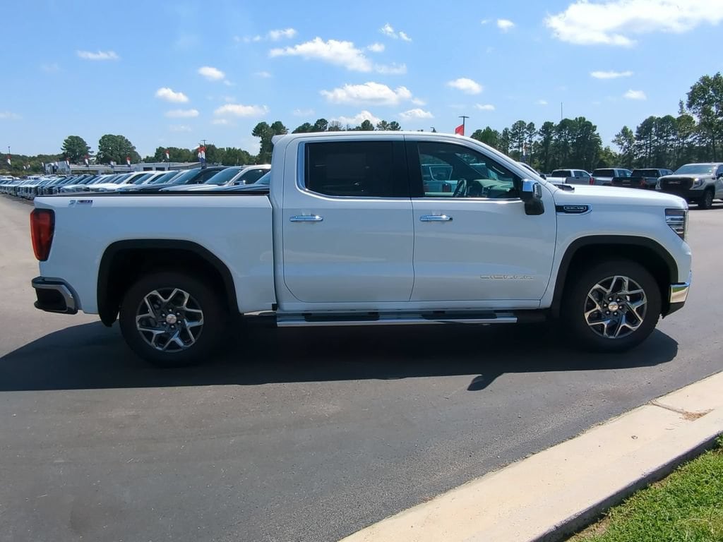 New 2026 GMC Sierra 1500 SLT Truck