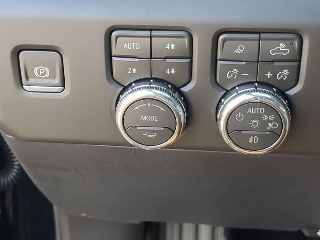 2026 GMC Sierra 1500 AT4 - Photo 17