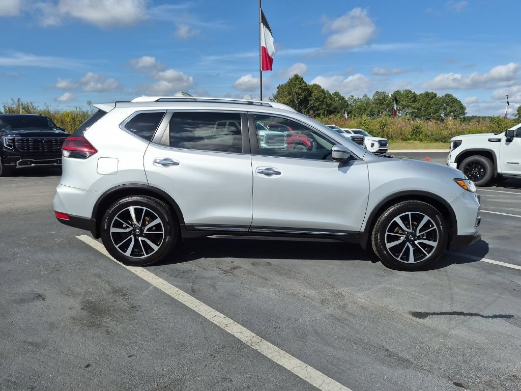 Used 2020 Nissan Rogue SL with VIN 5N1AT2MT8LC701623 for sale in Albertville, AL
