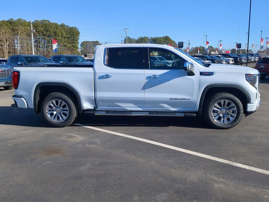 2026 GMC Sierra 1500 Denali - Photo 2