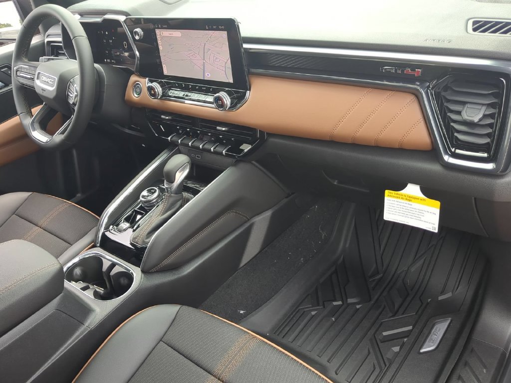 2026 GMC Canyon AT4 - Photo 27
