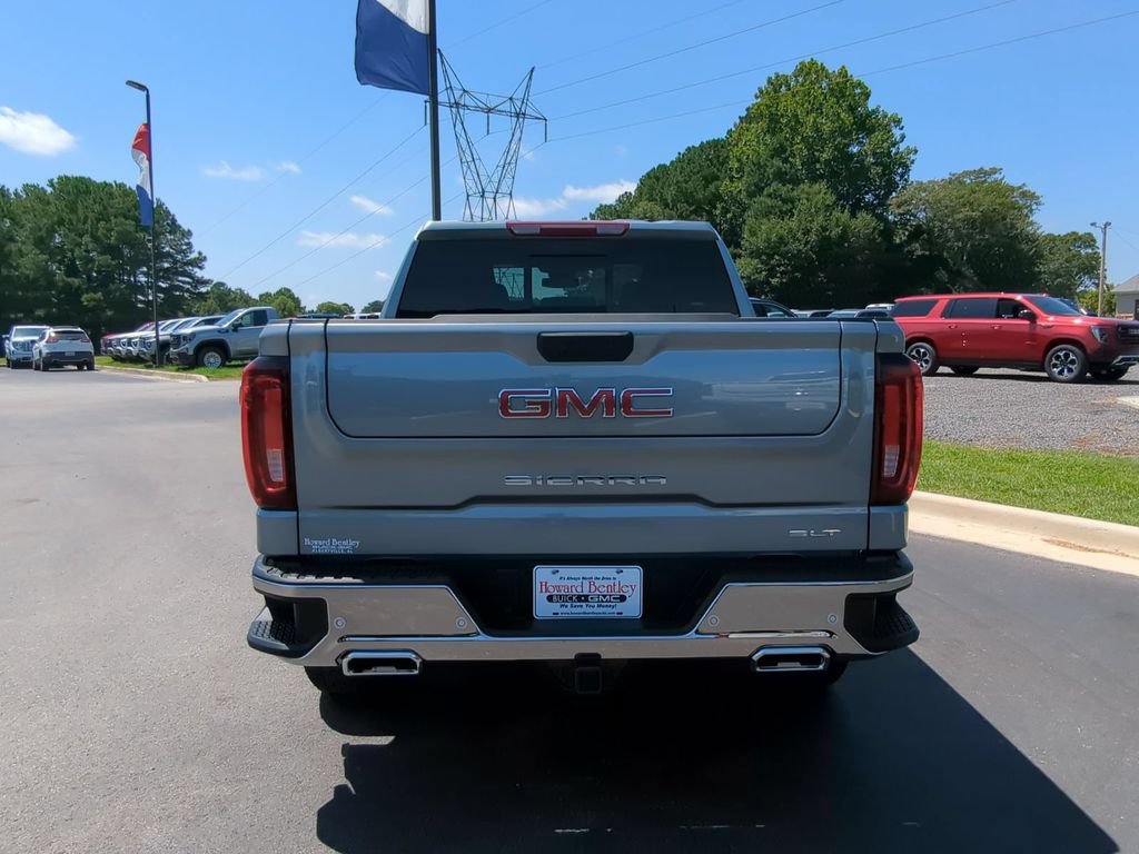 New 2026 GMC Sierra 1500 SLT Truck — photo 4 of 4