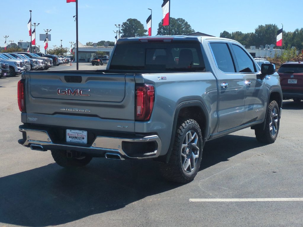 New 2026 GMC Sierra 1500 SLT Truck — photo 3 of 4