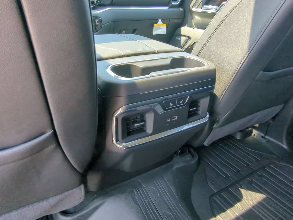 2026 GMC Sierra 1500 SLT - Photo 20