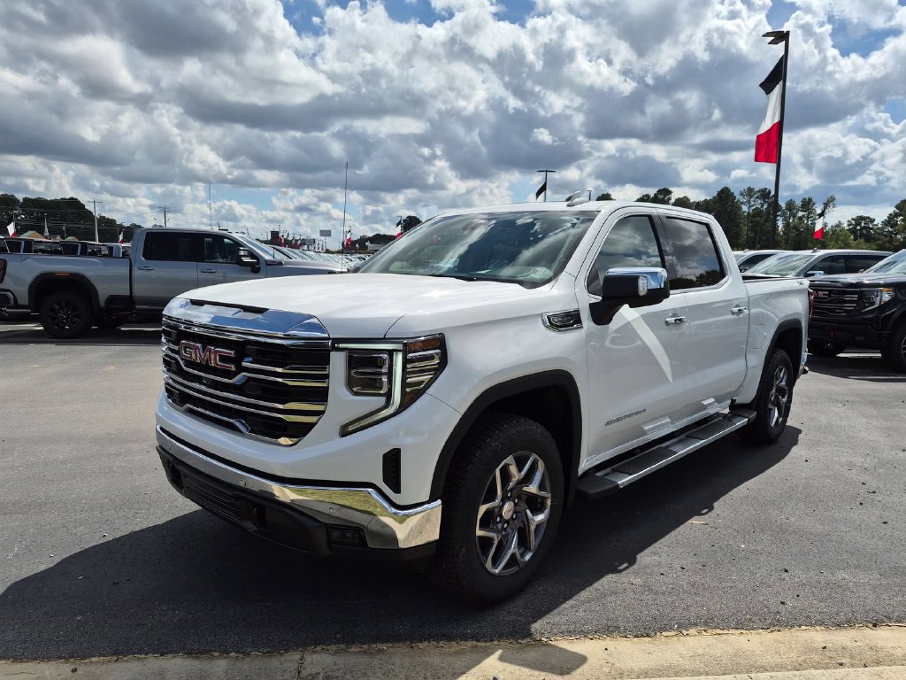 2026 GMC Sierra 1500 SLT - Photo 7