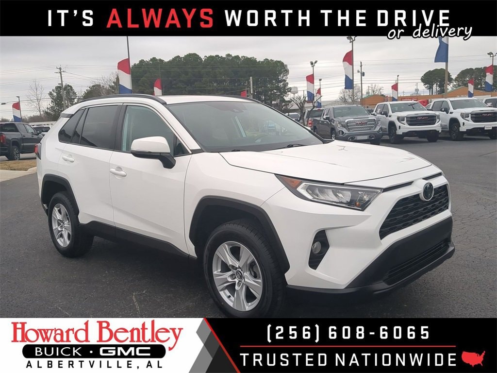 2020 Toyota RAV4 XLE