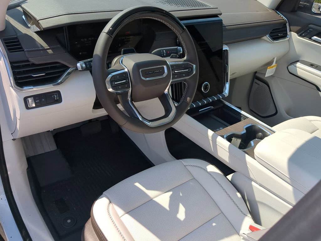 2026 GMC Acadia Denali - Photo 9