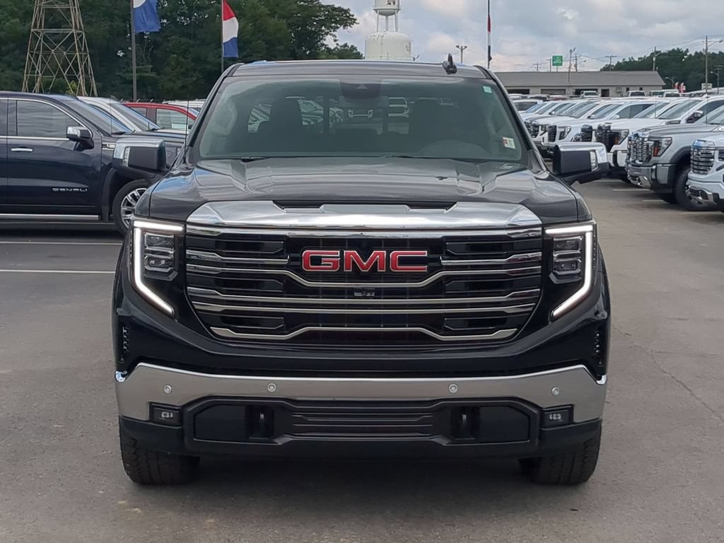 2026 GMC Sierra 1500 SLT - Photo 8