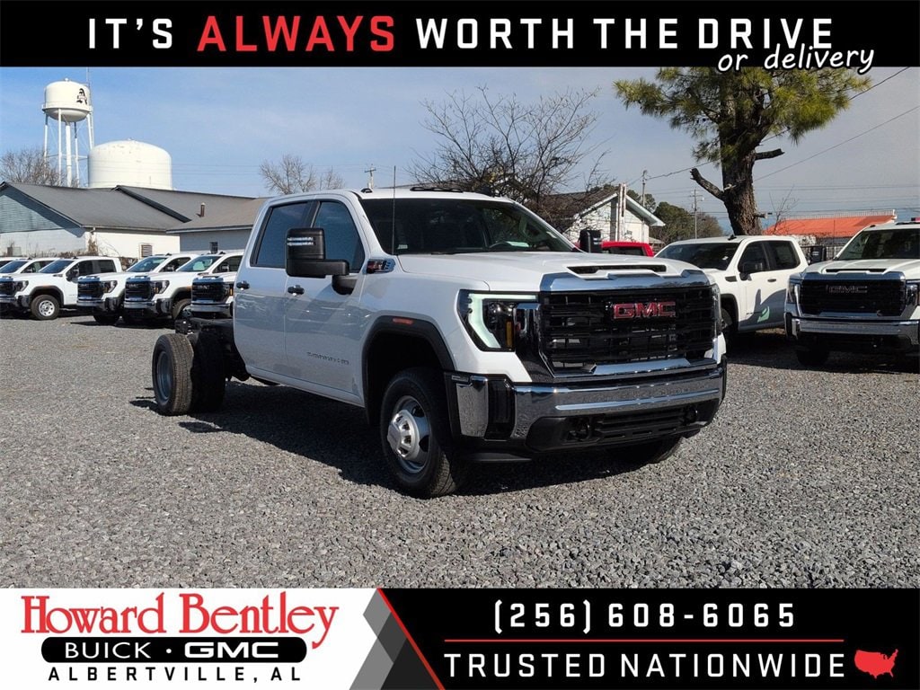 2026 GMC Sierra 3500 Chassis Cab Pro's photo