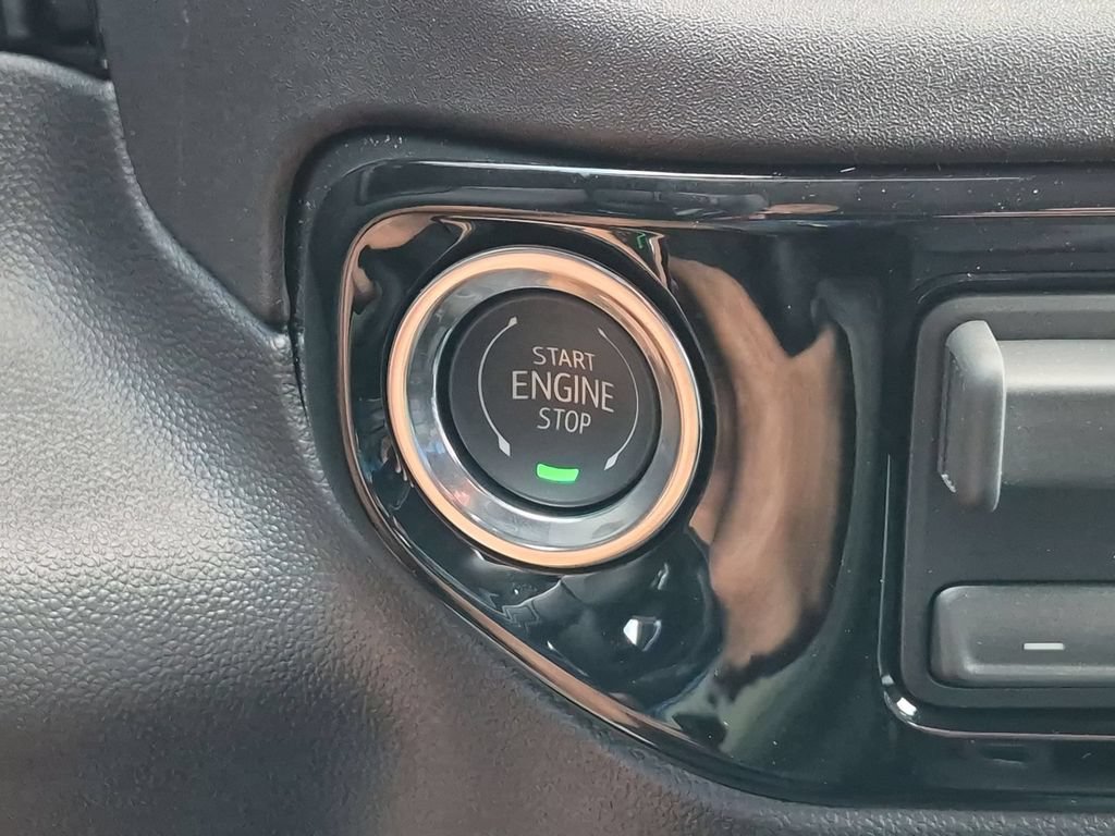 2026 GMC Sierra 1500 SLT - Photo 16