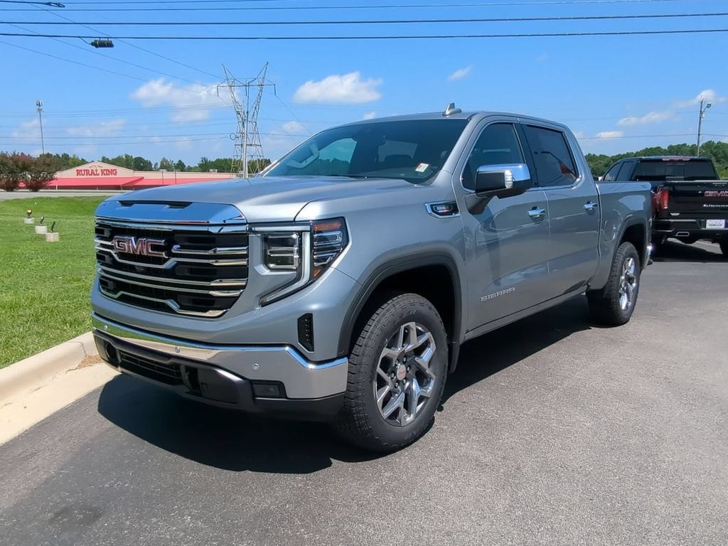 2026 GMC Sierra 1500 SLT - Photo 7