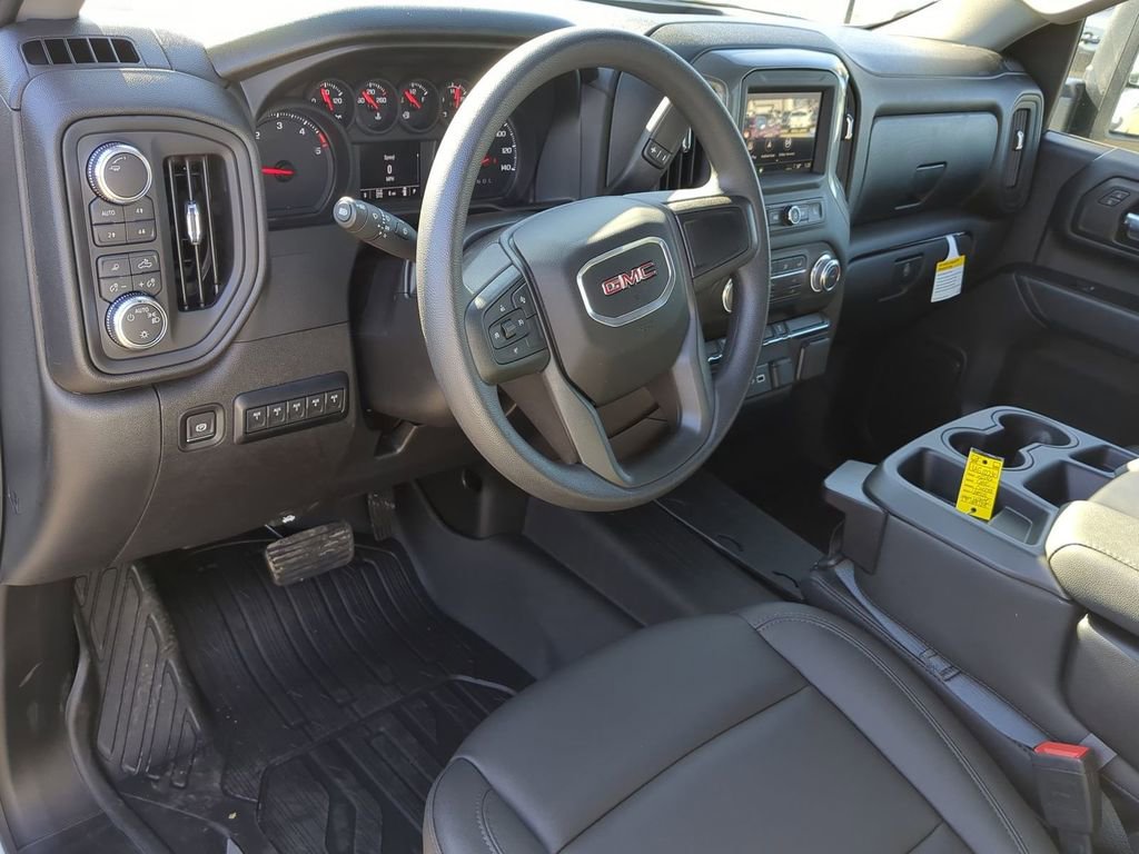 2026 GMC Sierra 3500 Chassis Cab Pro - Photo 9