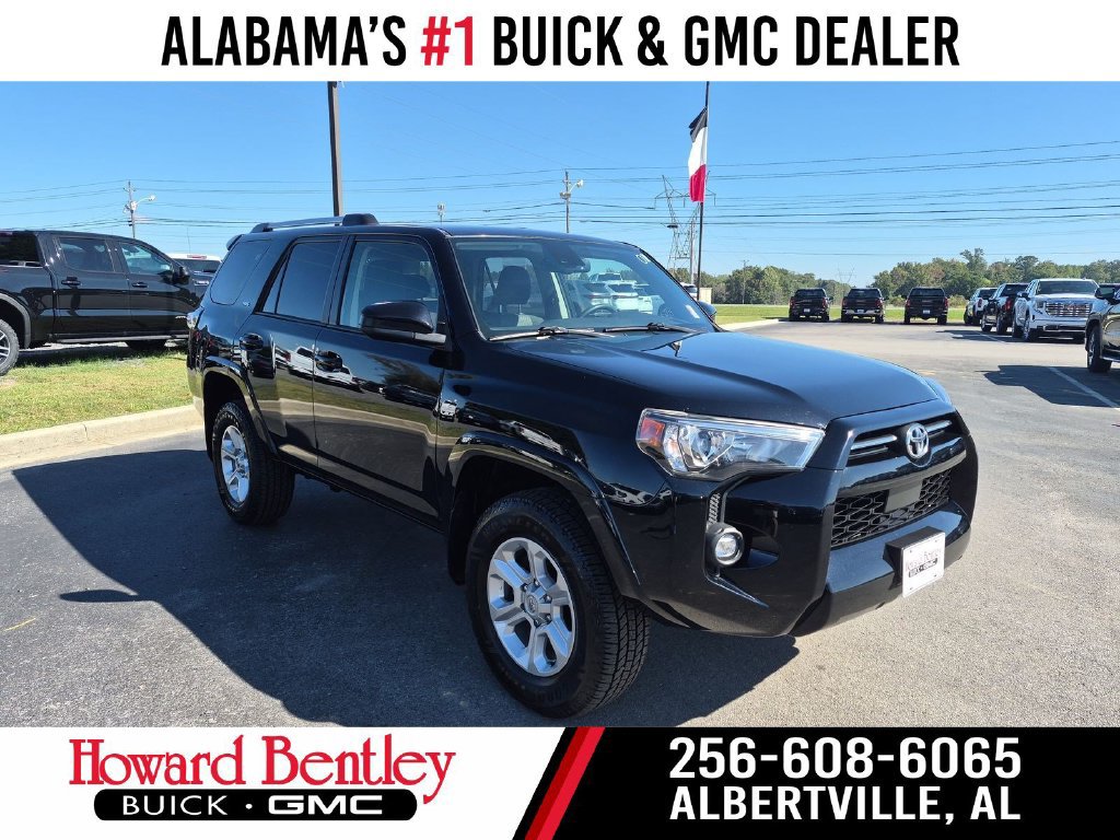 2022 Toyota 4Runner SR5