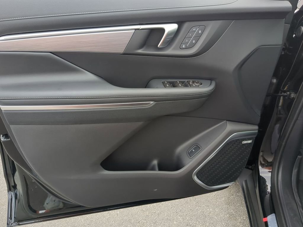 2026 Buick Enclave Preferred - Photo 22