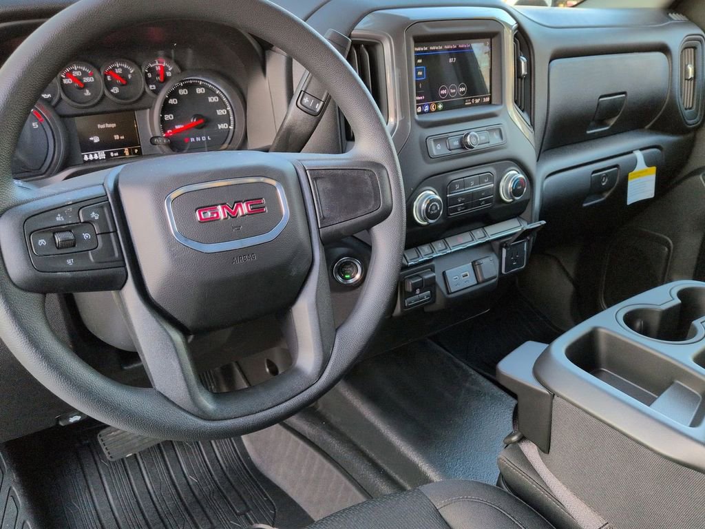 2026 GMC Sierra 3500 Chassis Cab Pro - Photo 9
