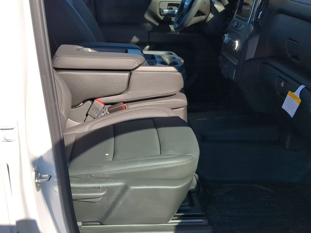 2026 GMC Sierra 3500 Chassis Cab Pro - Photo 24