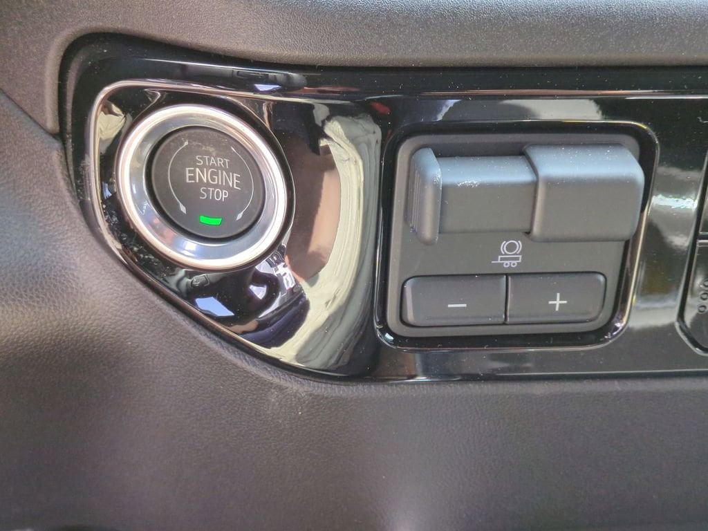 2026 GMC Sierra 3500HD SLE - Photo 15
