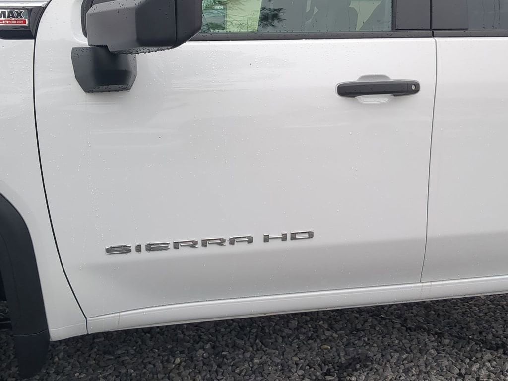2026 GMC Sierra 3500 Chassis Cab Pro - Photo 29