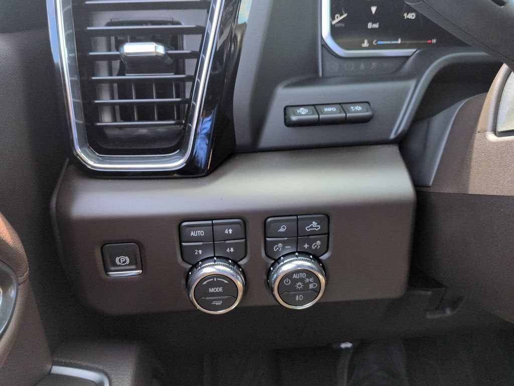 2026 GMC Sierra 2500HD Denali - Photo 17