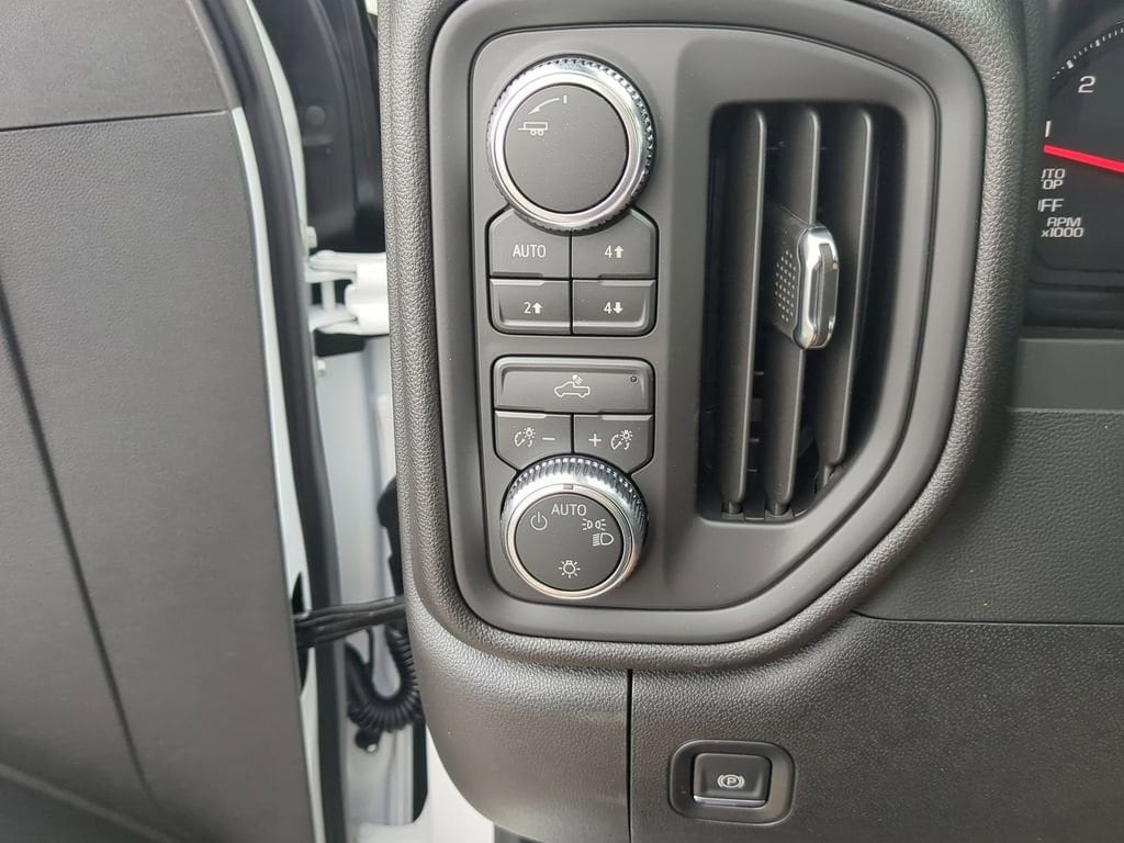 2026 GMC Sierra 1500 Pro - Photo 16