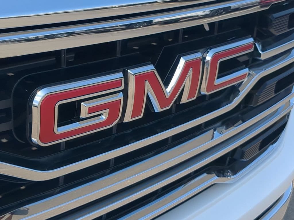 2026 GMC Sierra 1500 SLT - Photo 30