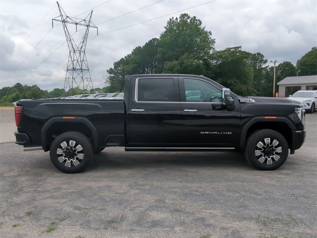 2025 Gmc Sierra 2500 Denali photo 2