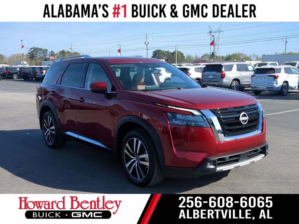 2025 Nissan Pathfinder Platinum 2WD's photo