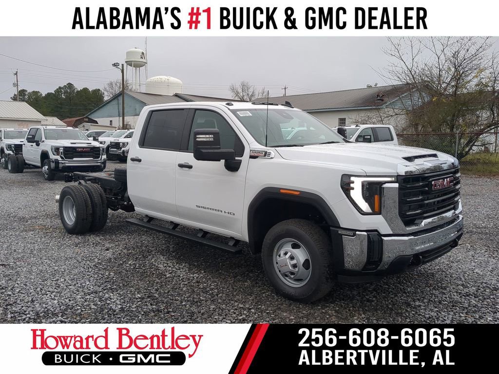 2026 GMC Sierra 3500 Chassis Cab Pro