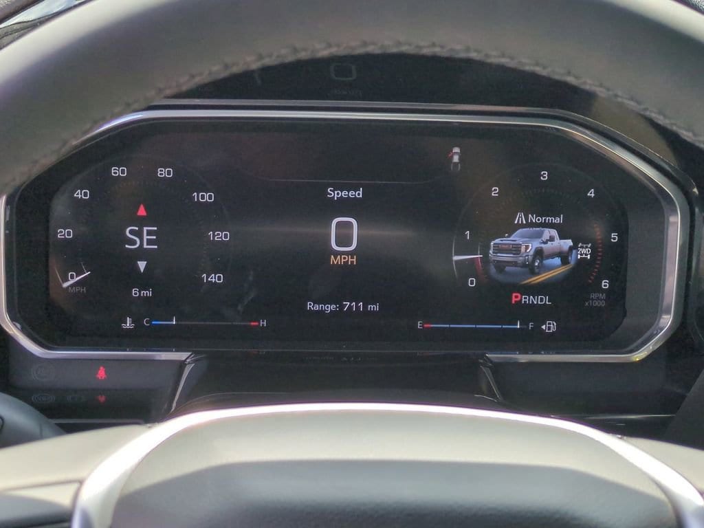2026 GMC Sierra 3500HD SLE - Photo 10