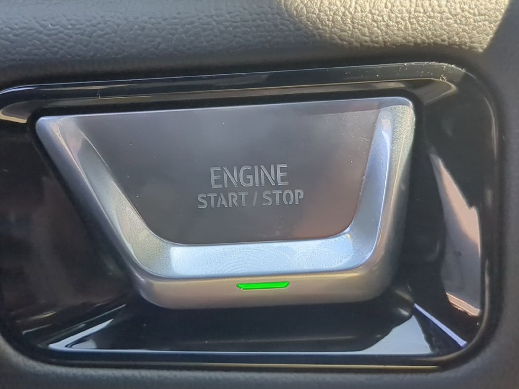 2026 GMC Yukon XL Denali - Photo 16