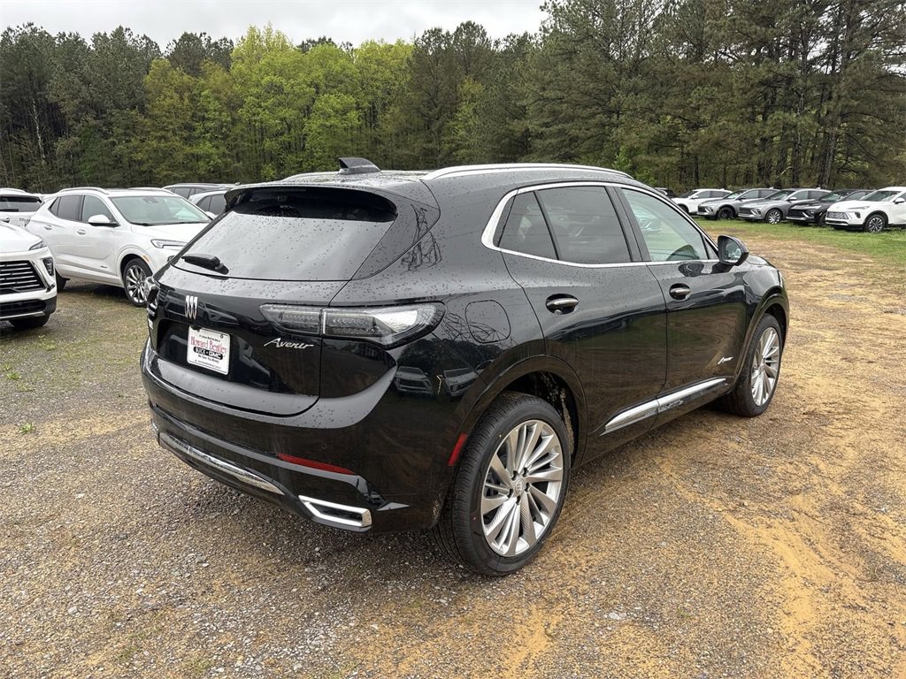 2025 Buick Envision Avenir photo 3