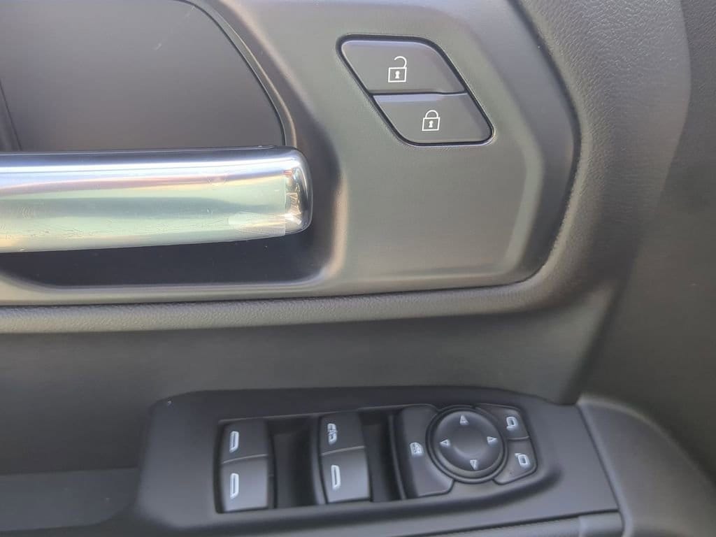 2026 GMC Sierra 1500 Pro - Photo 21