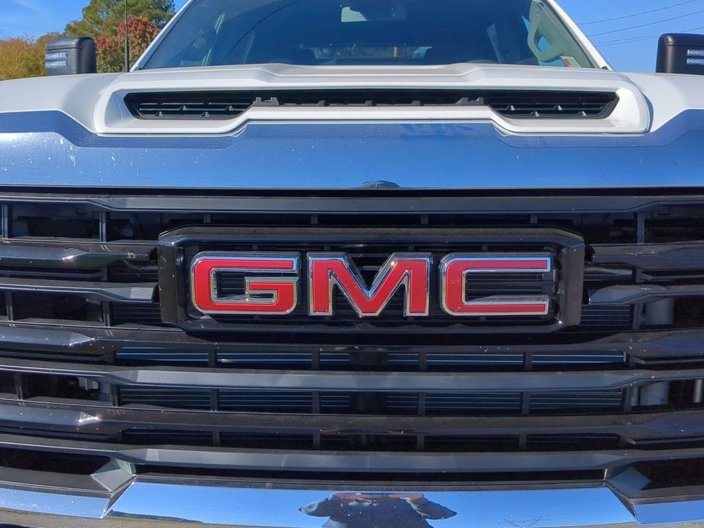2026 GMC Sierra 3500 Chassis Cab Pro - Photo 27