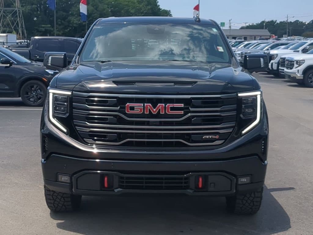 2026 GMC Sierra 1500 AT4 - Photo 8