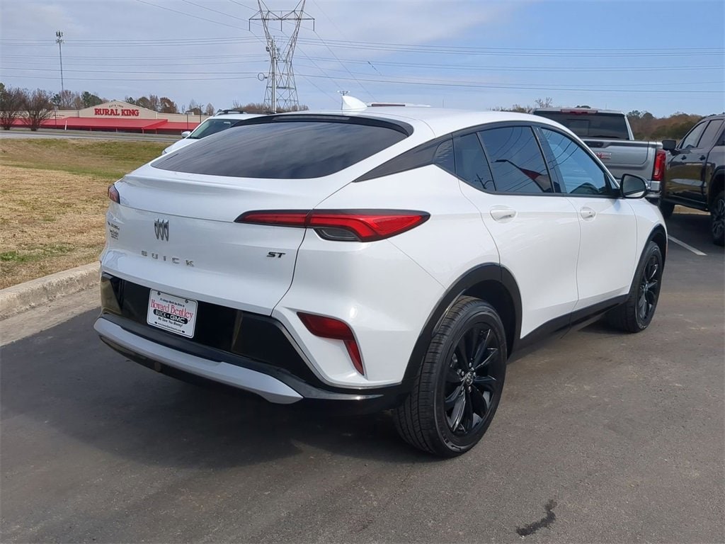 Certified 2024 Buick Envista Sport Touring SUV