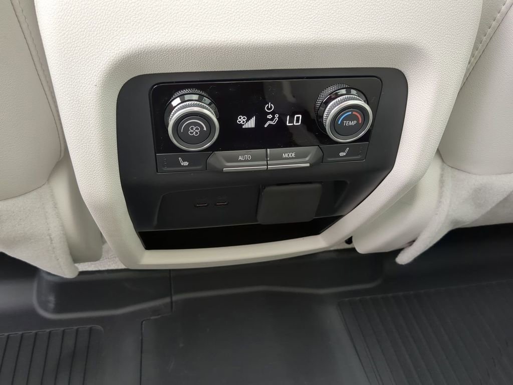 2026 Buick Enclave Avenir - Photo 21