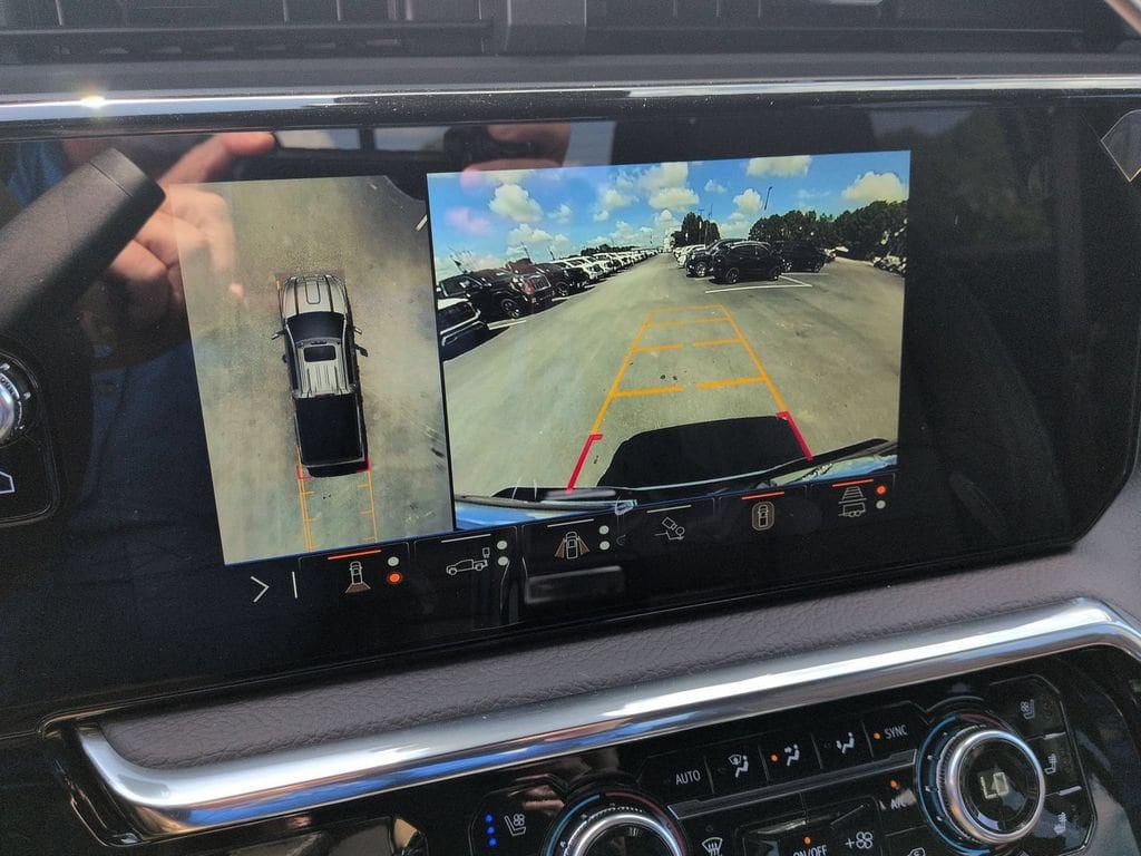2026 GMC Sierra 2500HD Denali - Photo 14