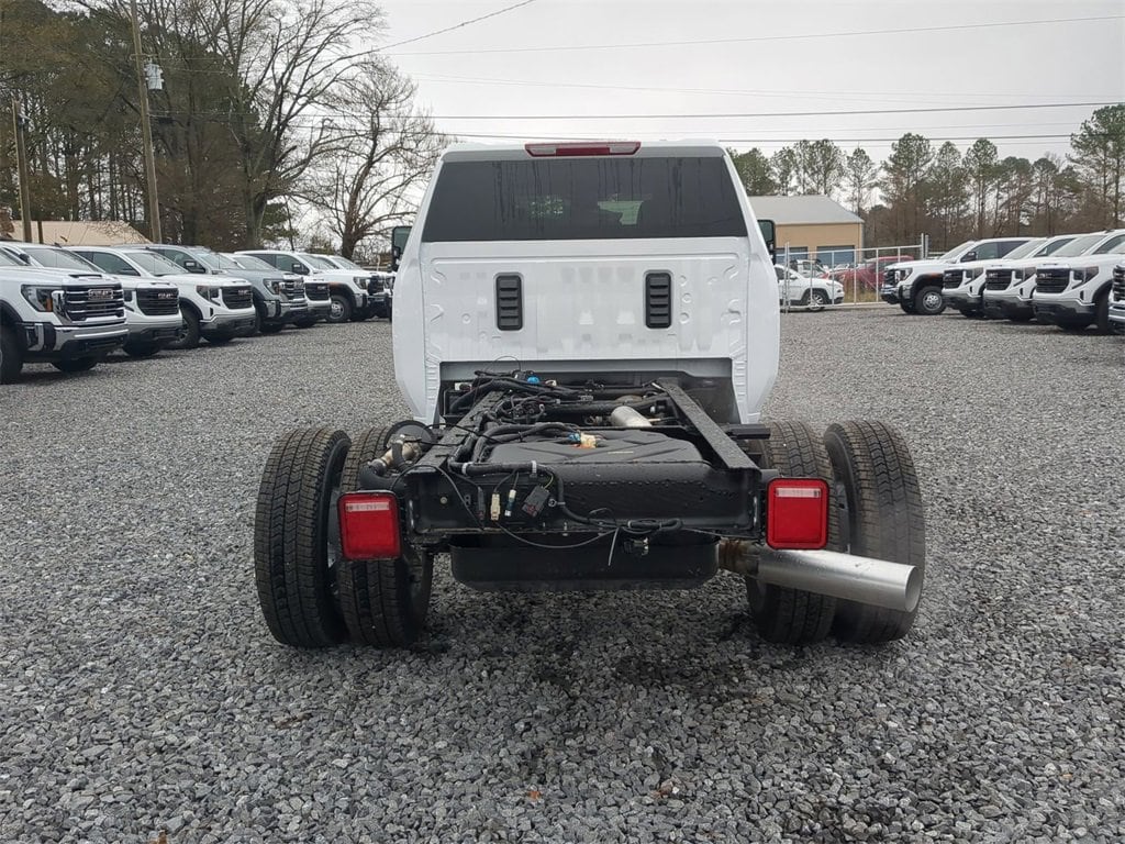 New 2026 GMC Sierra 3500 HD Chassis Cab Pro Truck