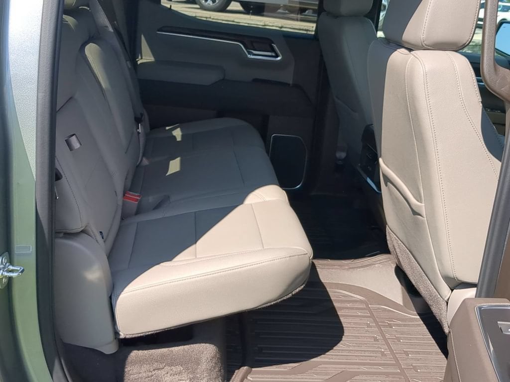 2026 GMC Sierra 1500 SLT - Photo 26