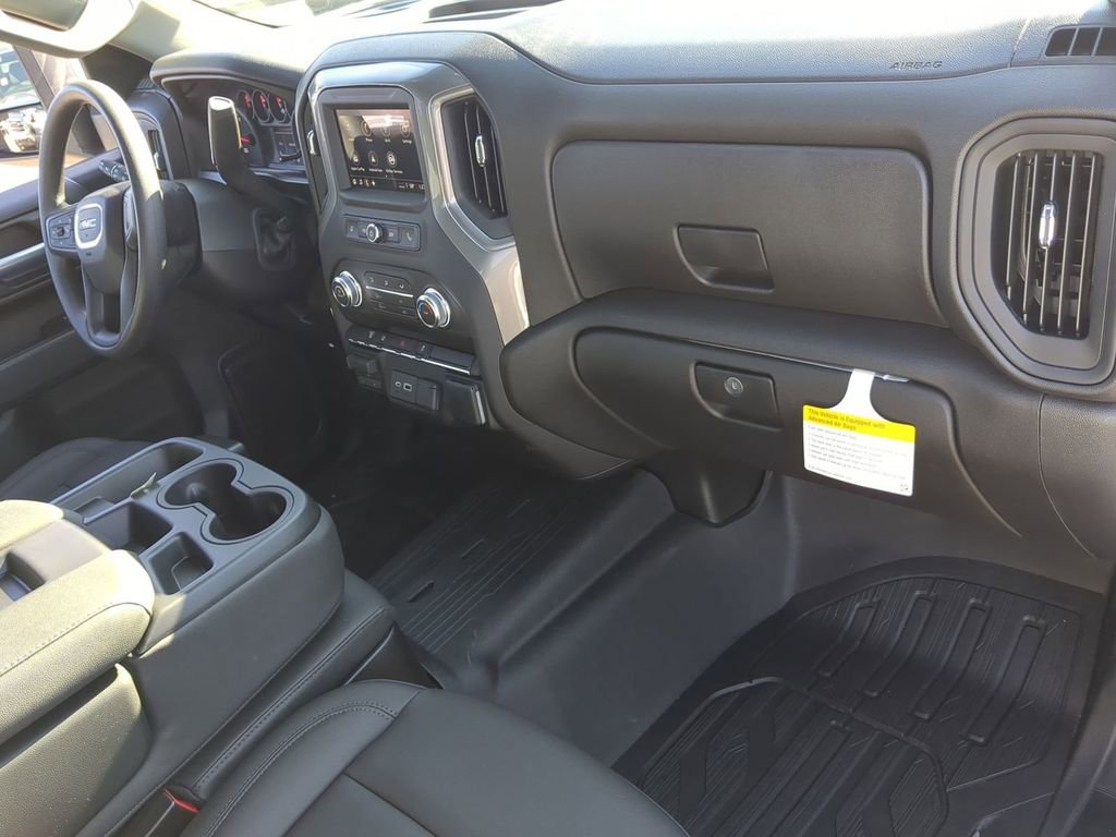2026 GMC Sierra 3500 Chassis Cab Pro - Photo 25