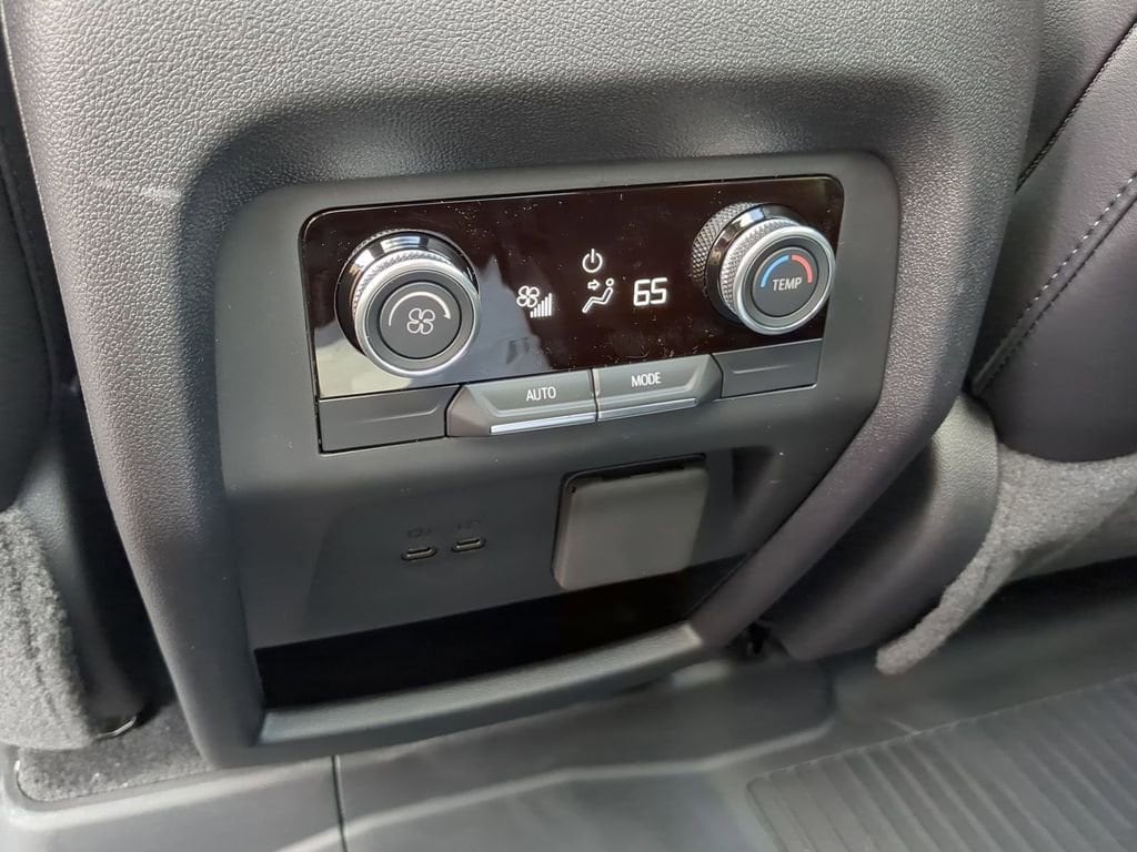 2026 Buick Enclave Sport Touring - Photo 21