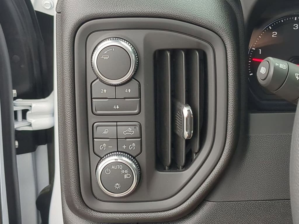 2026 GMC Sierra 2500HD Pro - Photo 16