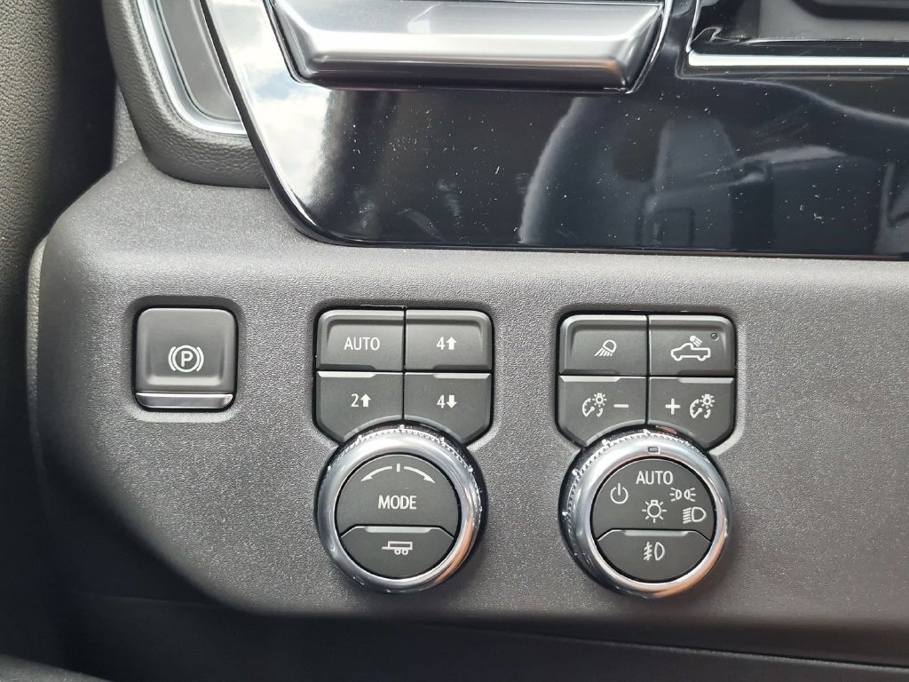2026 GMC Sierra 1500 SLT - Photo 17