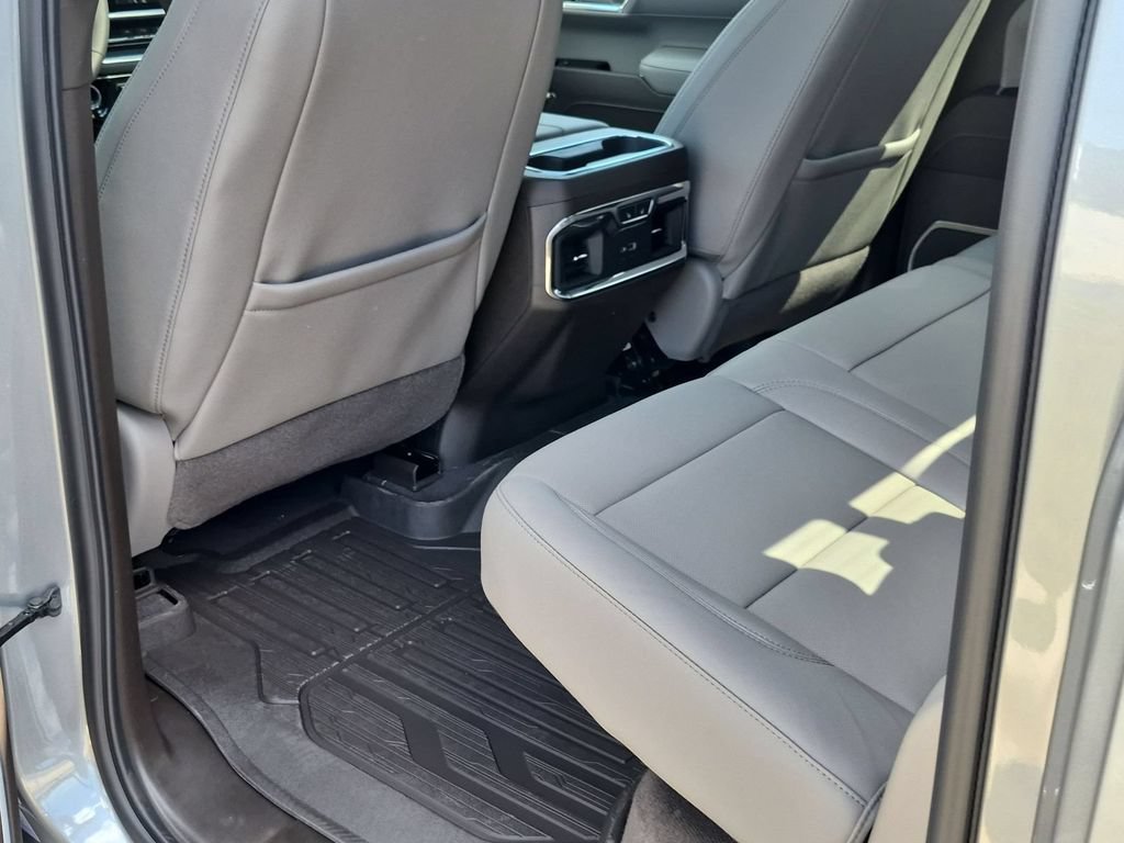 2026 GMC Sierra 1500 SLT - Photo 25