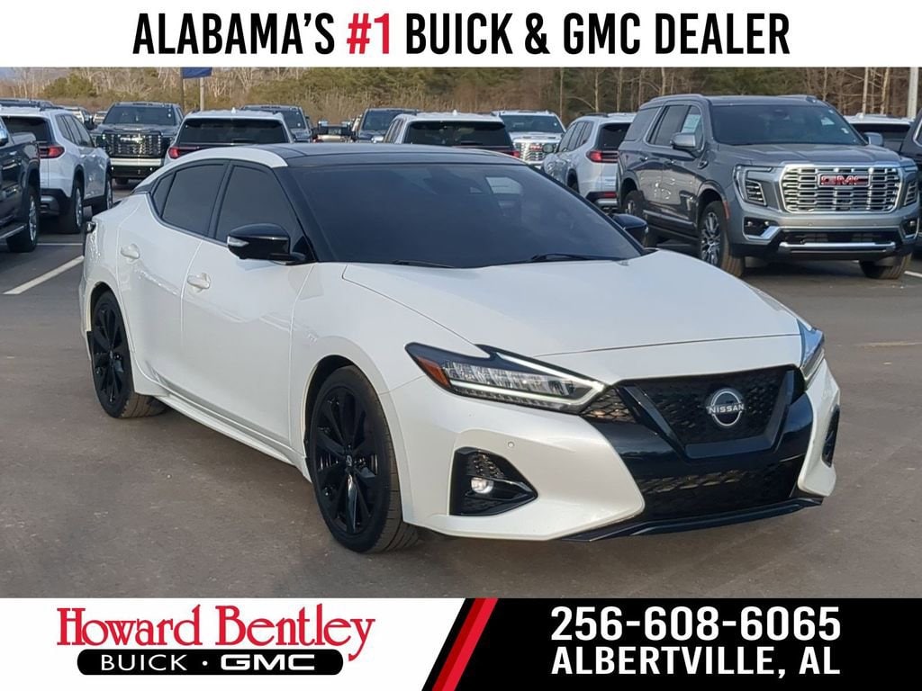 2023 Nissan Maxima SR