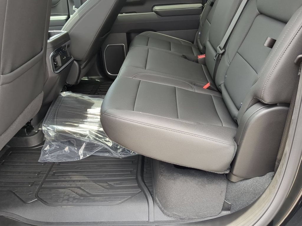 2026 GMC Sierra 1500 SLT - Photo 24
