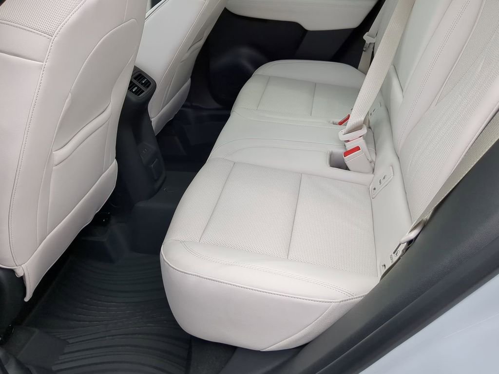 2026 Buick Envision Avenir - Photo 25