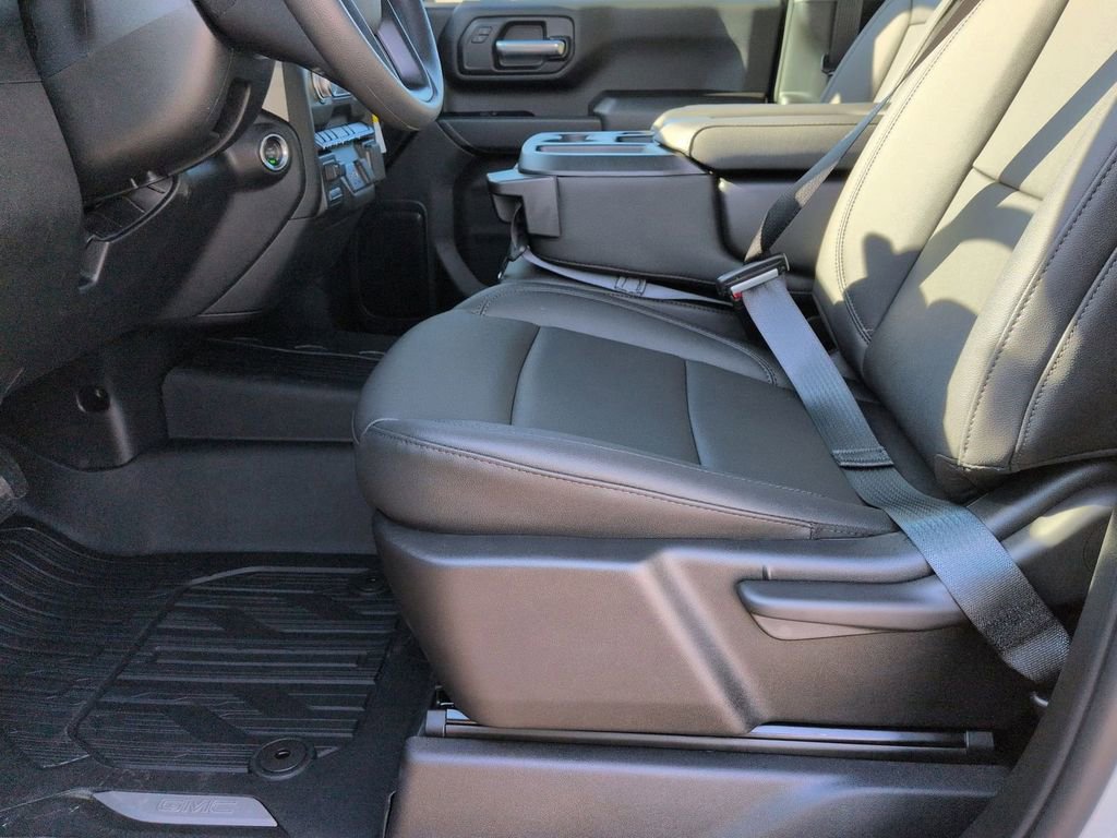 2026 GMC Sierra 3500HD Pro - Photo 16