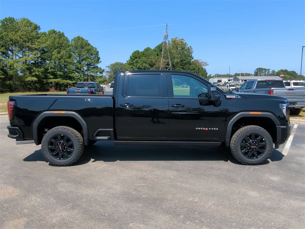 2026 Gmc Sierra 2500 AT4 photo 2