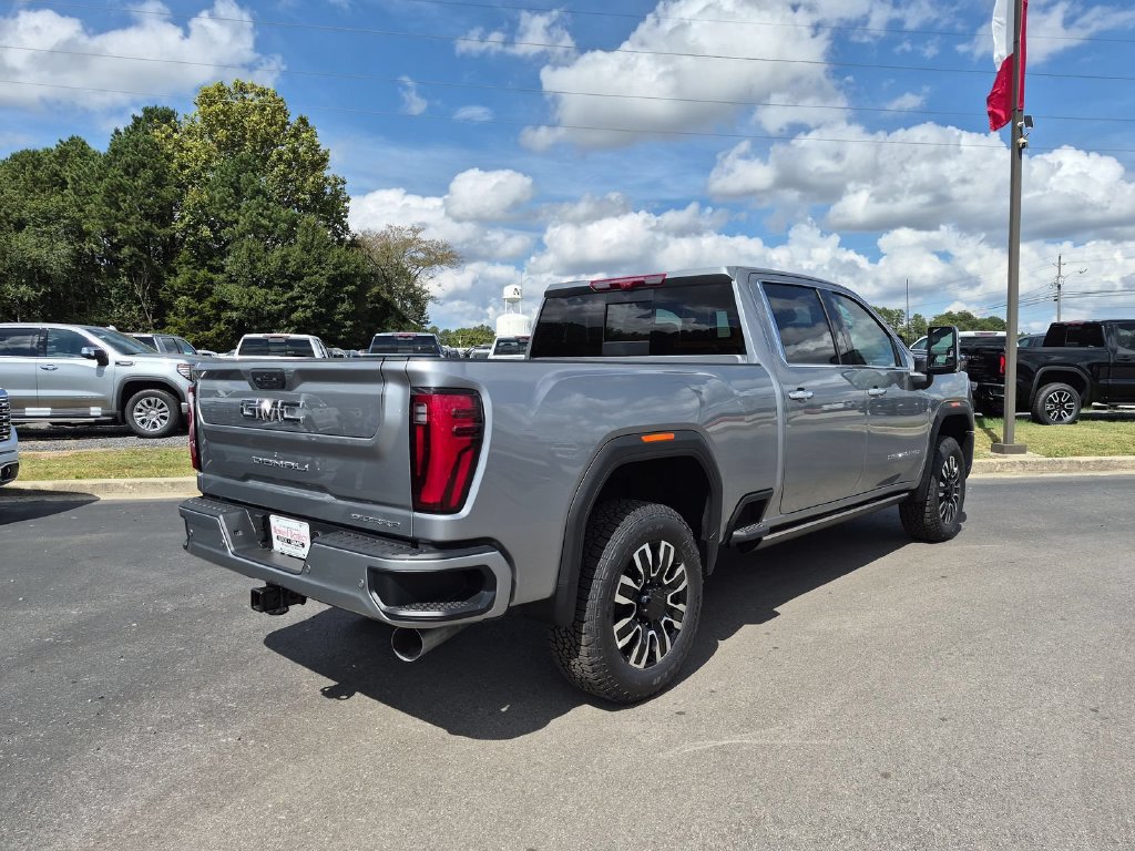 New 2026 GMC Sierra 2500 HD Denali Ultimate Truck New 2026 GMC Sierra 2500 HD Denali Ultimate Truck — photo 3 of 4